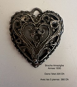 Broche