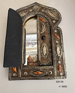 Miroir avec portes